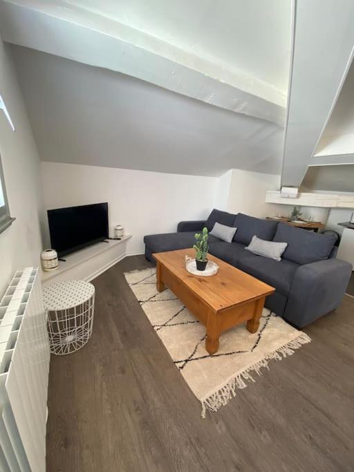 Appartement Le Jaffa Vue Sur La Cite à Carcassonne Extérieur photo