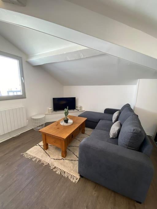 Appartement Le Jaffa Vue Sur La Cite à Carcassonne Extérieur photo